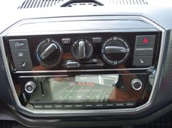 Fahrzeugabbildung Volkswagen up  move up  BMT/Start-Stopp Automatik **PDC / K