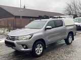 Toyota Hilux 2.4 Double Cab Comfort 4x4 *Klima*HARDTOP* - Toyota Hilux: 2.4