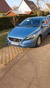 Volvo v40 d2 2.0 - scheckheftgepflegte Volvo 240