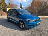 Volkswagen Touran Active Start-Stopp - Volkswagen Touran mit Benzin-Antrieb: Limousine