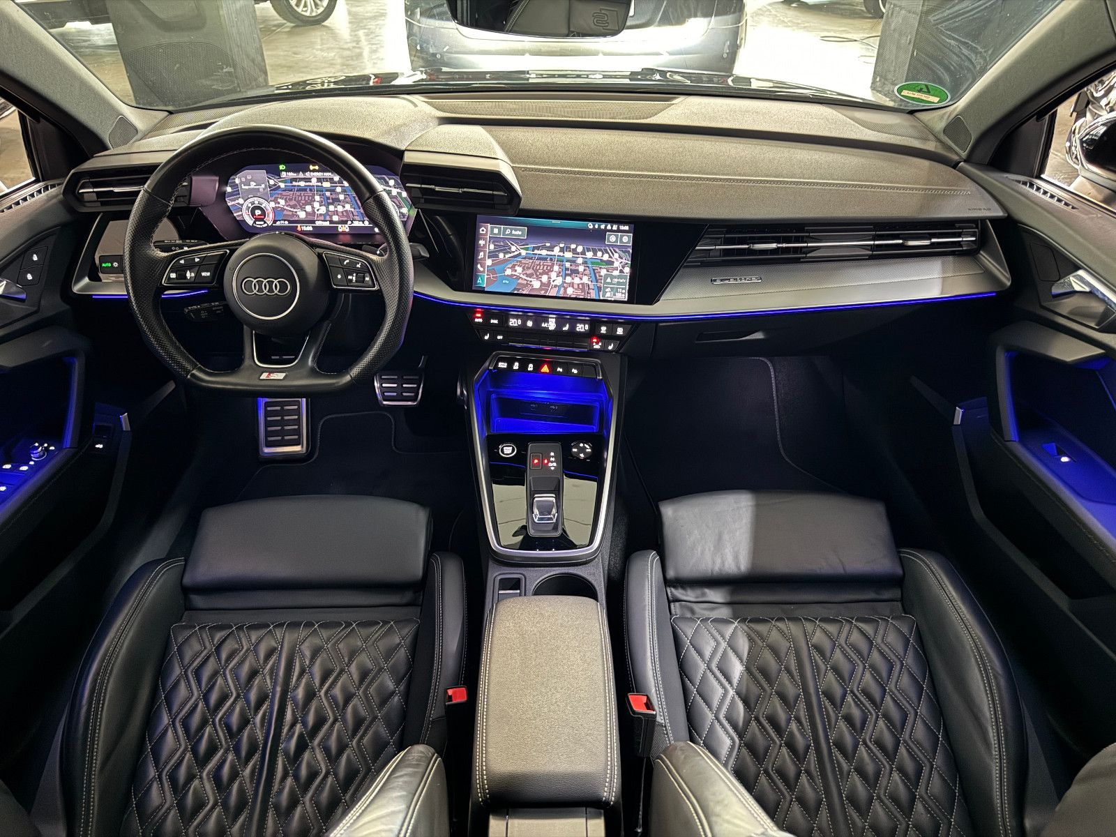 Fahrzeugabbildung Audi A3 40 TDI LIM. QUATTRO 3X S-LINE RS3 S-SITZE B&0