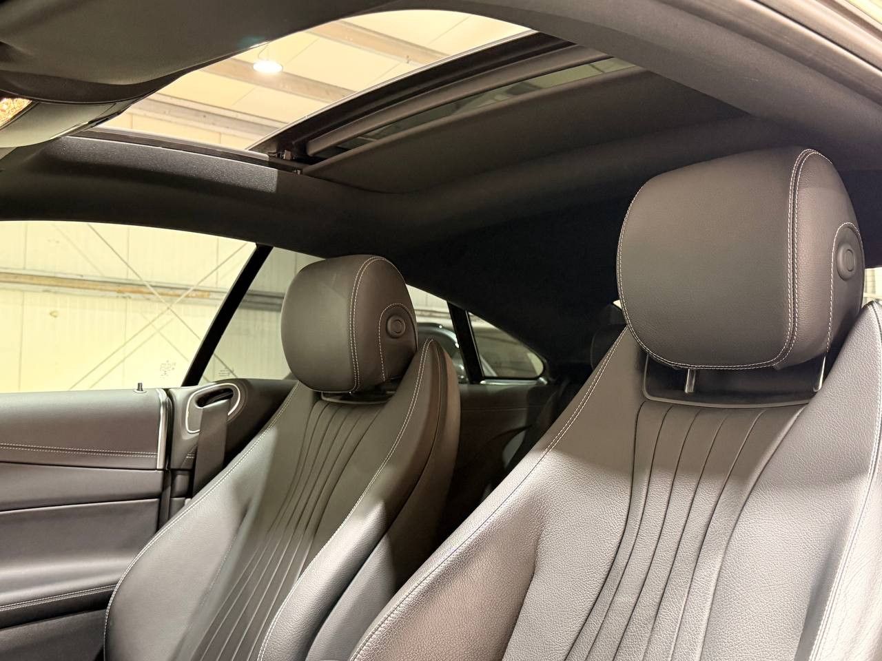 Mercedes-Benz E 220d Coupe*AMG*PANO*360°*NIGHT*BURM*WIDE* foto 13