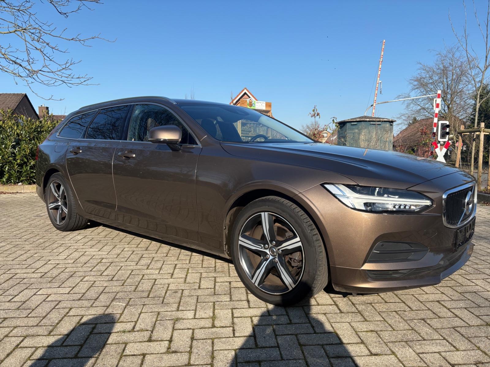 Volvo V90 2.0d Kombi Momentum