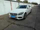 Mercedes-Benz 220dT AHK SH Automatic - Mercedes-Benz 220: 220s