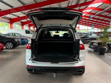 BMW X7 - 7