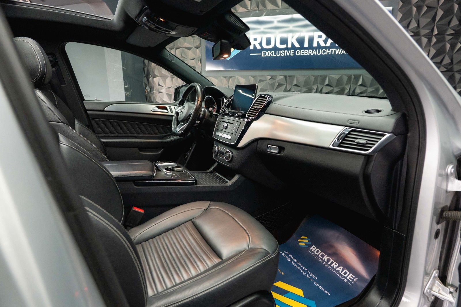 Fahrzeugabbildung Mercedes-Benz GLE 350d Coupe 4Matic AMG Night *Pano*ACC*LED*