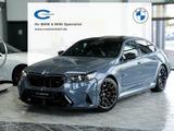 BMW M5 Carbonpaket Belüftung B&W M-Drivers - BMW M5 mit Benzin-Antrieb: Limousine