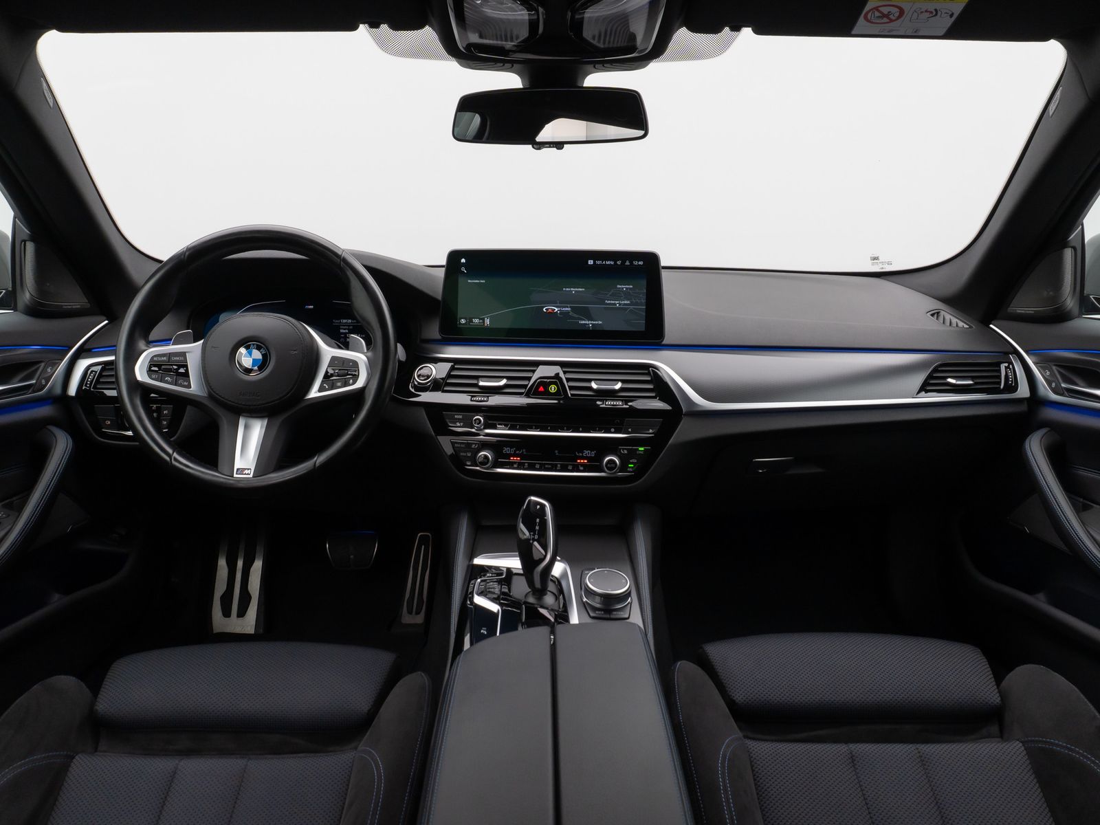 Fahrzeugabbildung BMW 520d M Sport DAB H/K PDC Stop&Go Fernlichtassist