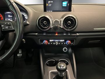 Bild 14 Audi A3 Limousine 1.0 TFSI design