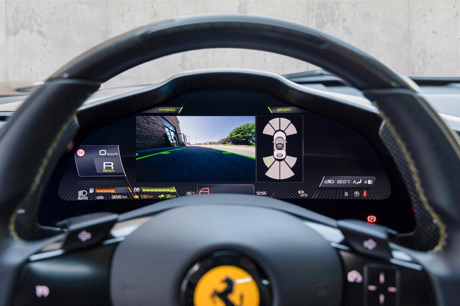 Ferrari SF90 Stradale ASSETTO*CARBON*KAMERA