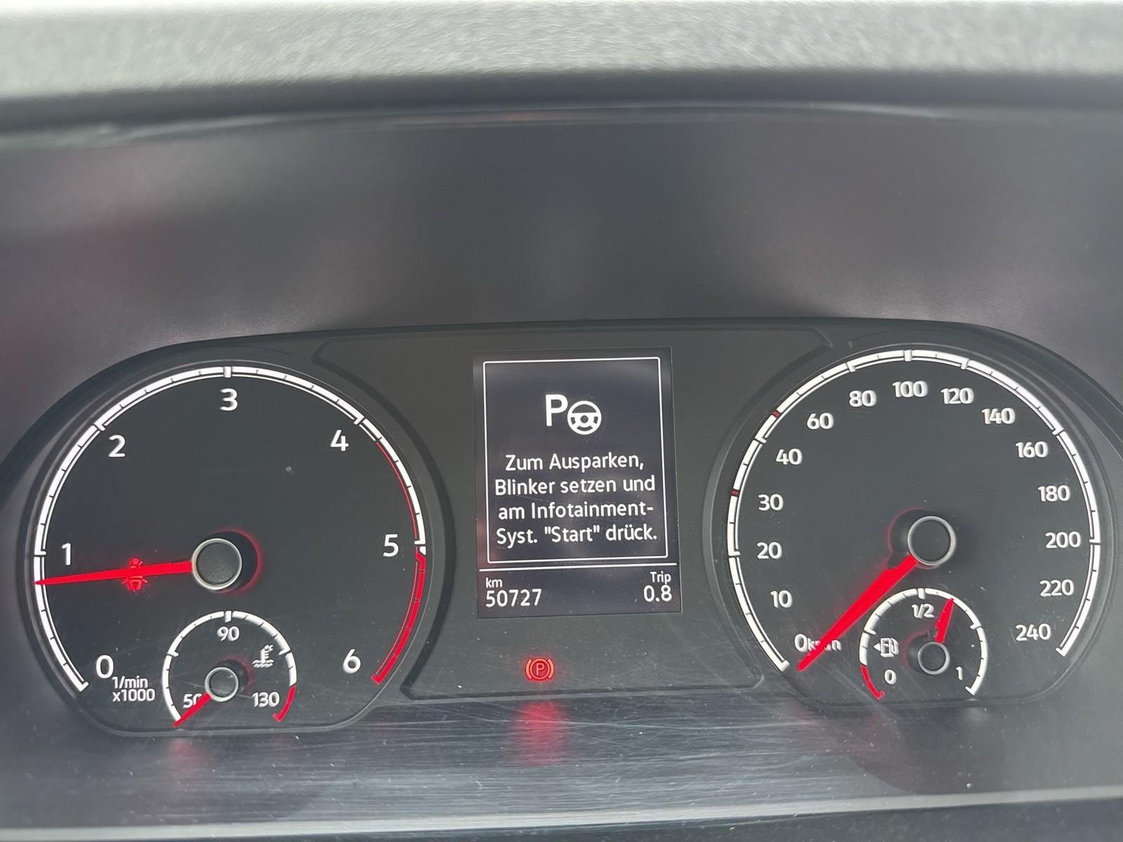 Volkswagen Caddy Maxi 2.0 Kombi LR 7SITZE AHK CAM ACC NAVI