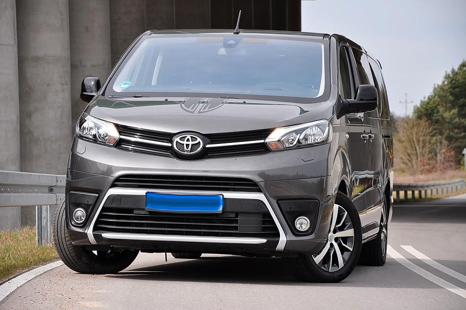 Toyota Proace Verso L2 RFK AHK Panorama