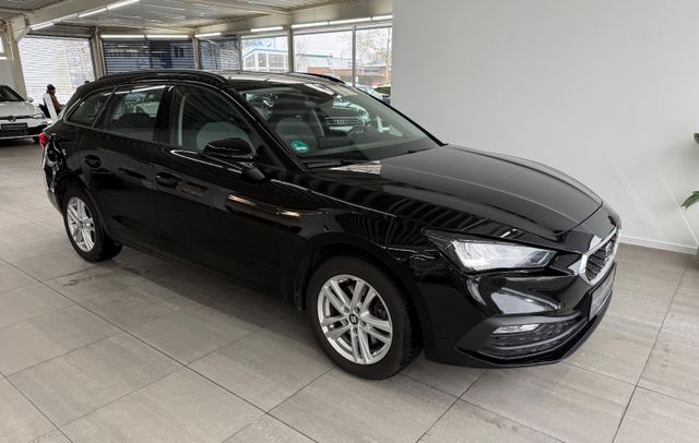 SEAT Leon*Sportstourer*Style*Navi*Virtual*LED*ACC*PDC
