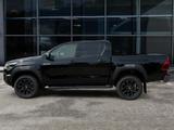 Toyota Hilux Double Cab Invincible 4x4 - Toyota Hilux: Double Cab
