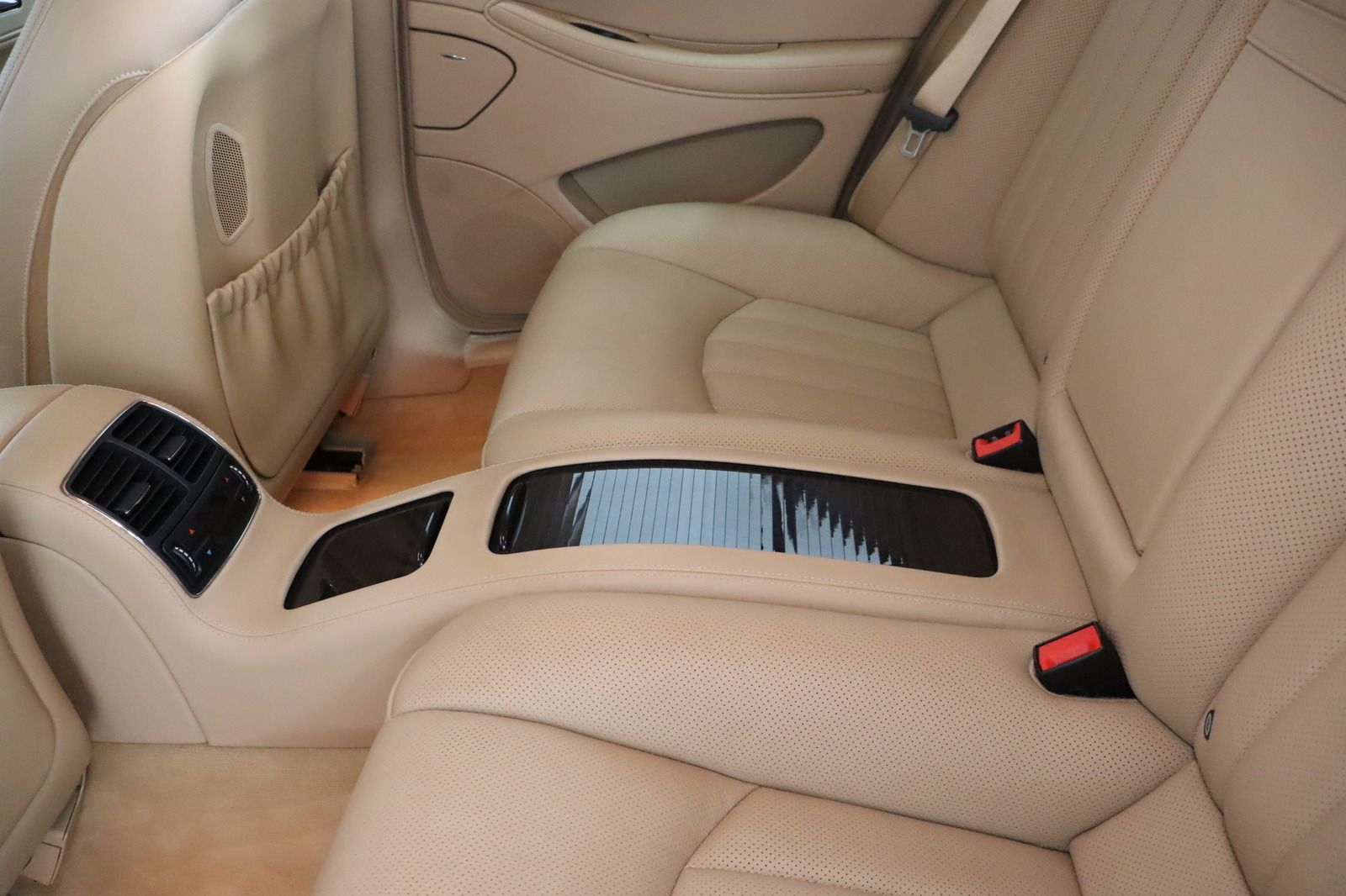 Fahrzeugabbildung Mercedes-Benz CLS 350 CGI Navi * Xenon * 1.Hand