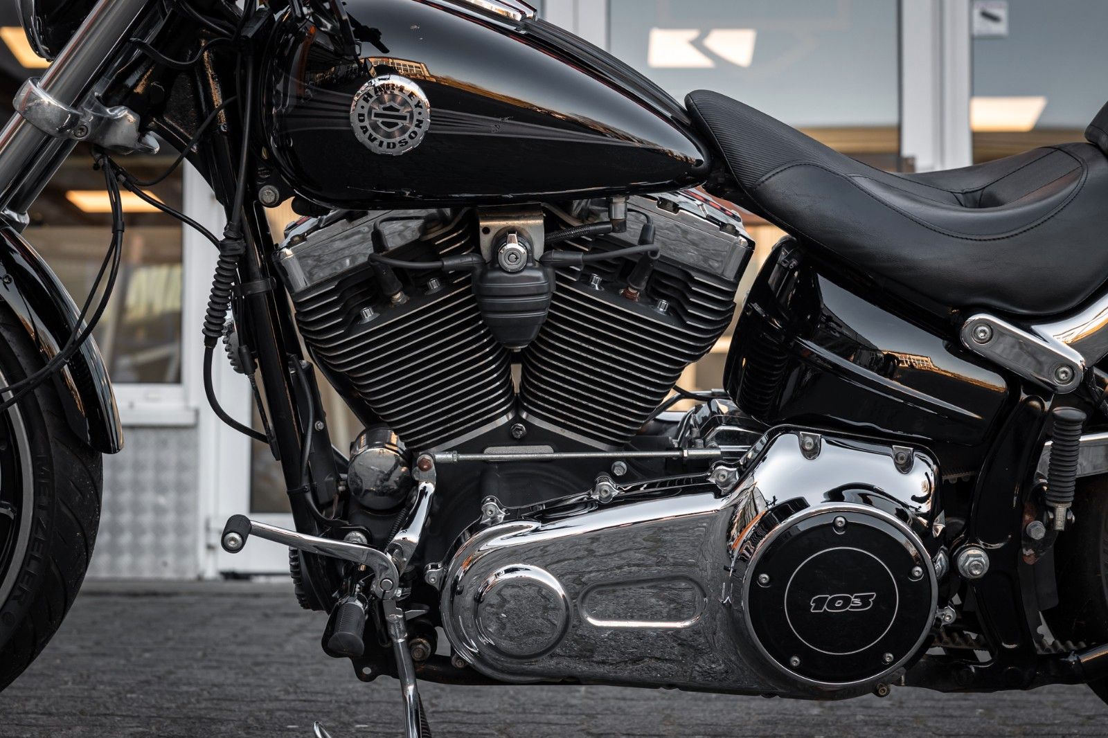 Fahrzeugabbildung Harley-Davidson Breakout 103 FXSB- Kesstech -
