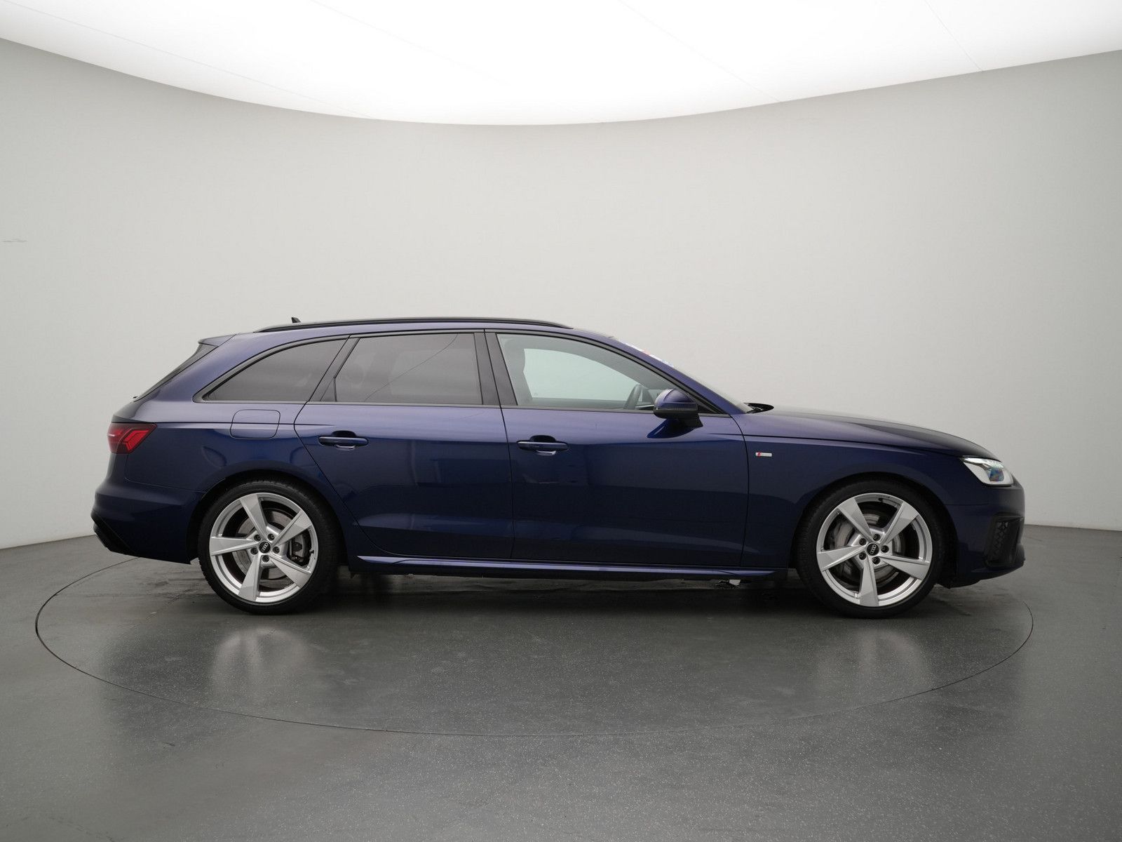 Audi A4 - Bild 3