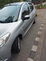 Peugeot 206 1.4 HDi FAP 70 - - Peugeot 206 in Oberhausen
