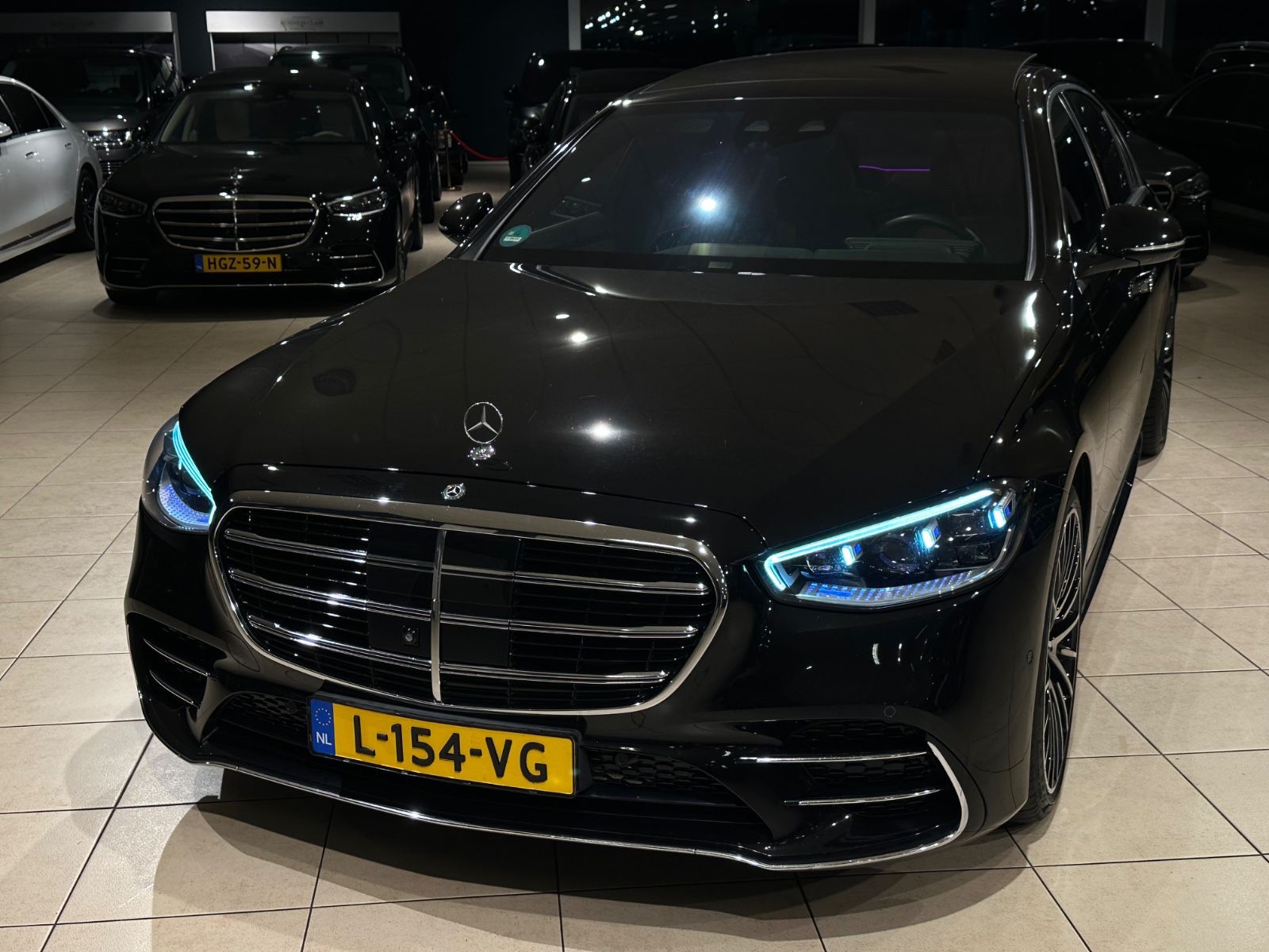 Mercedes-Benz S400 D 4MATIC/Lang/3D/HUD/DTR/AMG/Exklusiv/Top! imagem 3
