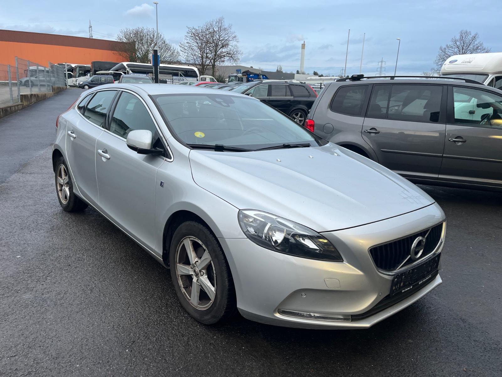 Volvo V40 Ocean Race/Leder/Si-Hz/Navi/Pdc/Cruise/Klima