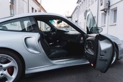 Fahrzeugabbildung Porsche 996 Turbo Coupé  *Schalter / Schalensitze*