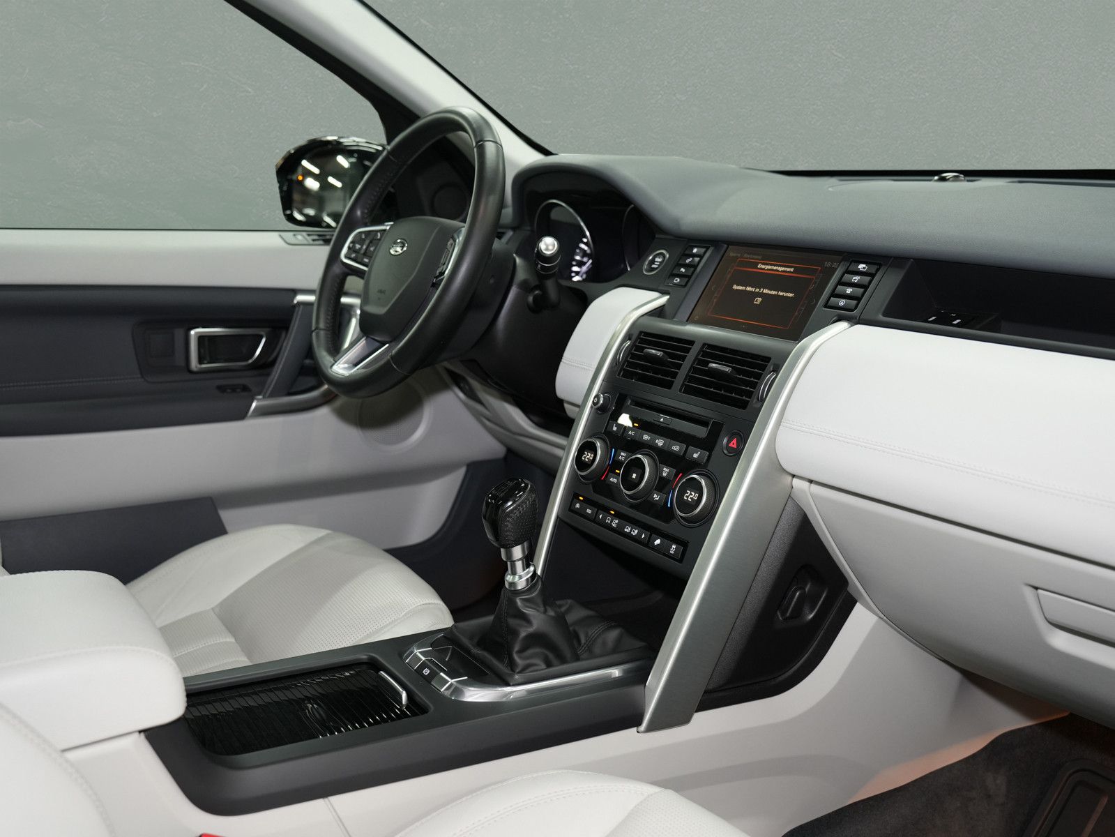 Fahrzeugabbildung Land Rover Discovery Sport HSE AWD - 1.Hand|Mwst.|39 tkm!