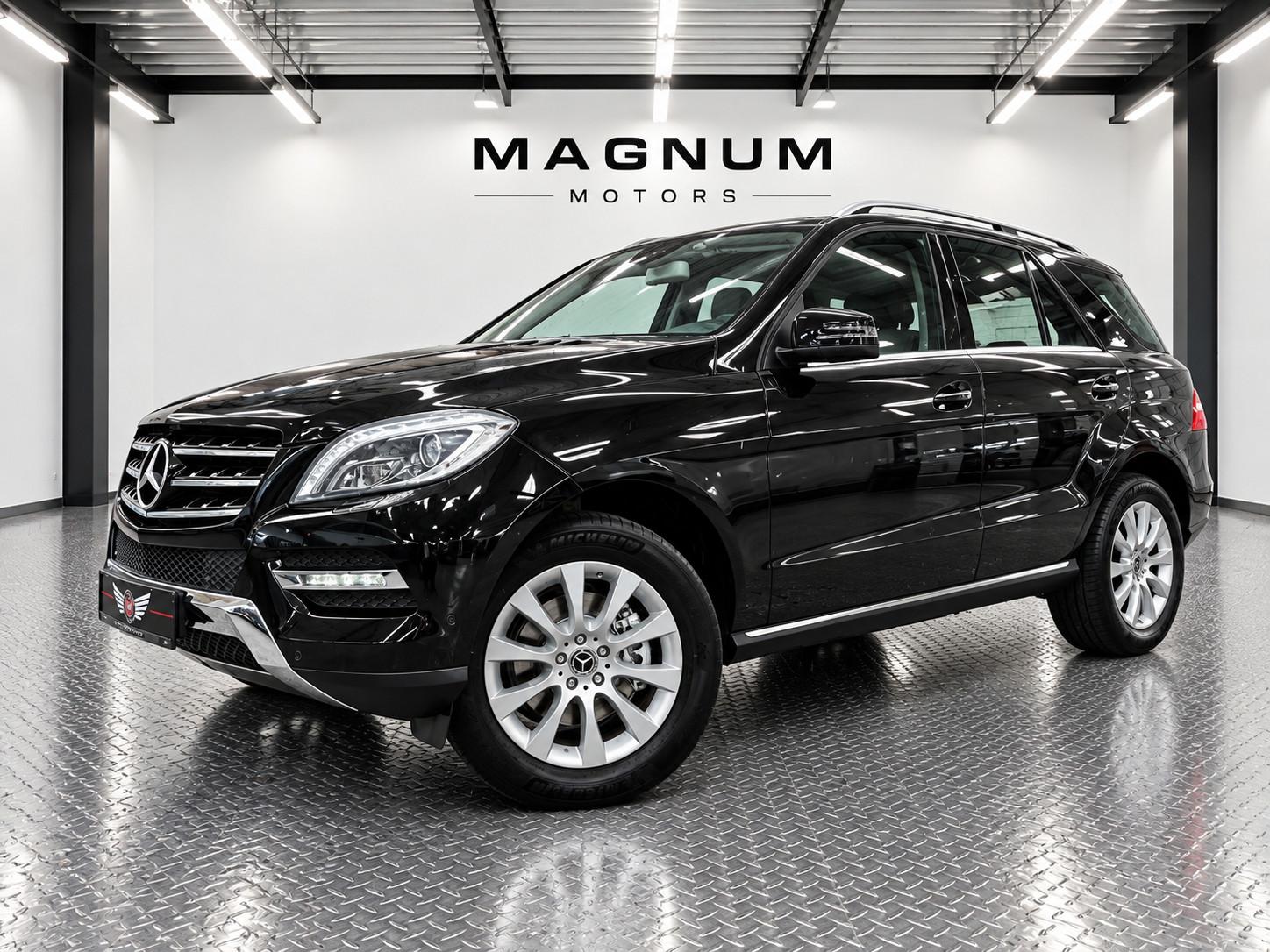 Mercedes-Benz ML250 4-MATIC BT *Navi*Leder*AHK*8x Bereift*