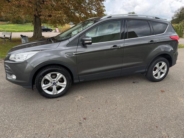 Ford Kuga II 2.0 d 150ps Schiebedach+Panorama AHK