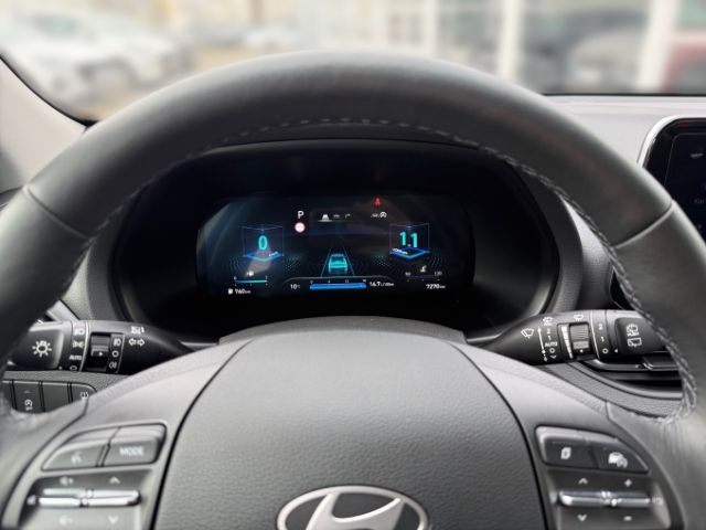 Fahrzeugabbildung Hyundai i30cw FL Advanced Deluxe 1.0 +NAVI+KLIMA+PDC+RFK