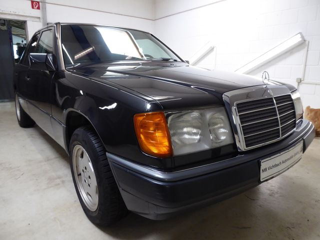 Mercedes-Benz E 230 *Oldtimer mit H-Zulassung*