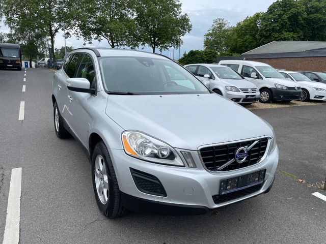 Volvo XC 60 XC60 Momentum 2WD