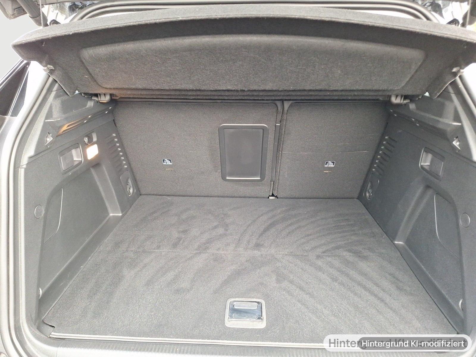 Peugeot 3008 Allure Pack Hybrid225 360°,Navi,Tot-Winkel