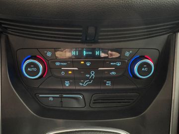 Ford Kuga Cool & Connect