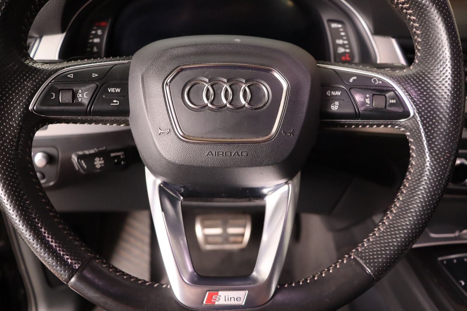 Fahrzeugabbildung Audi Q7 3.0 TDI quattro S-line * HUD * Matrix *