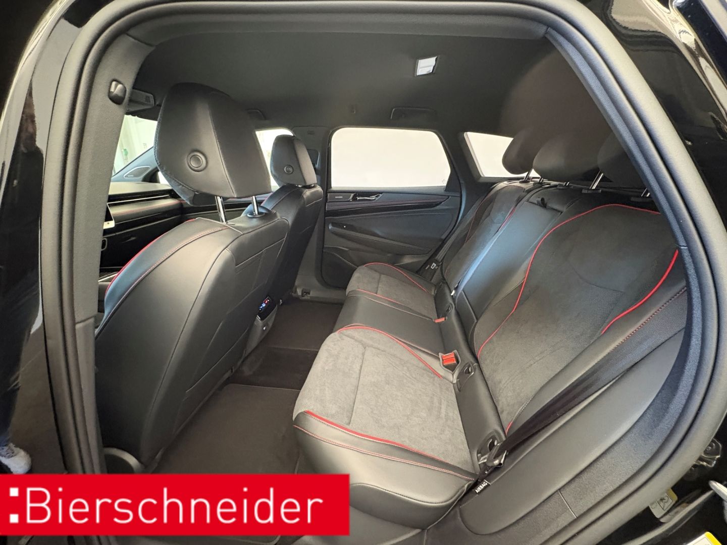 Volkswagen ID.7 - Bild 9