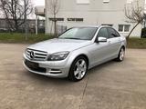 Mercedes-Benz C 200 Limousine CGI BlueEfficiency Aut.Xenon - Mercedes-Benz C 200: Blueefficiency