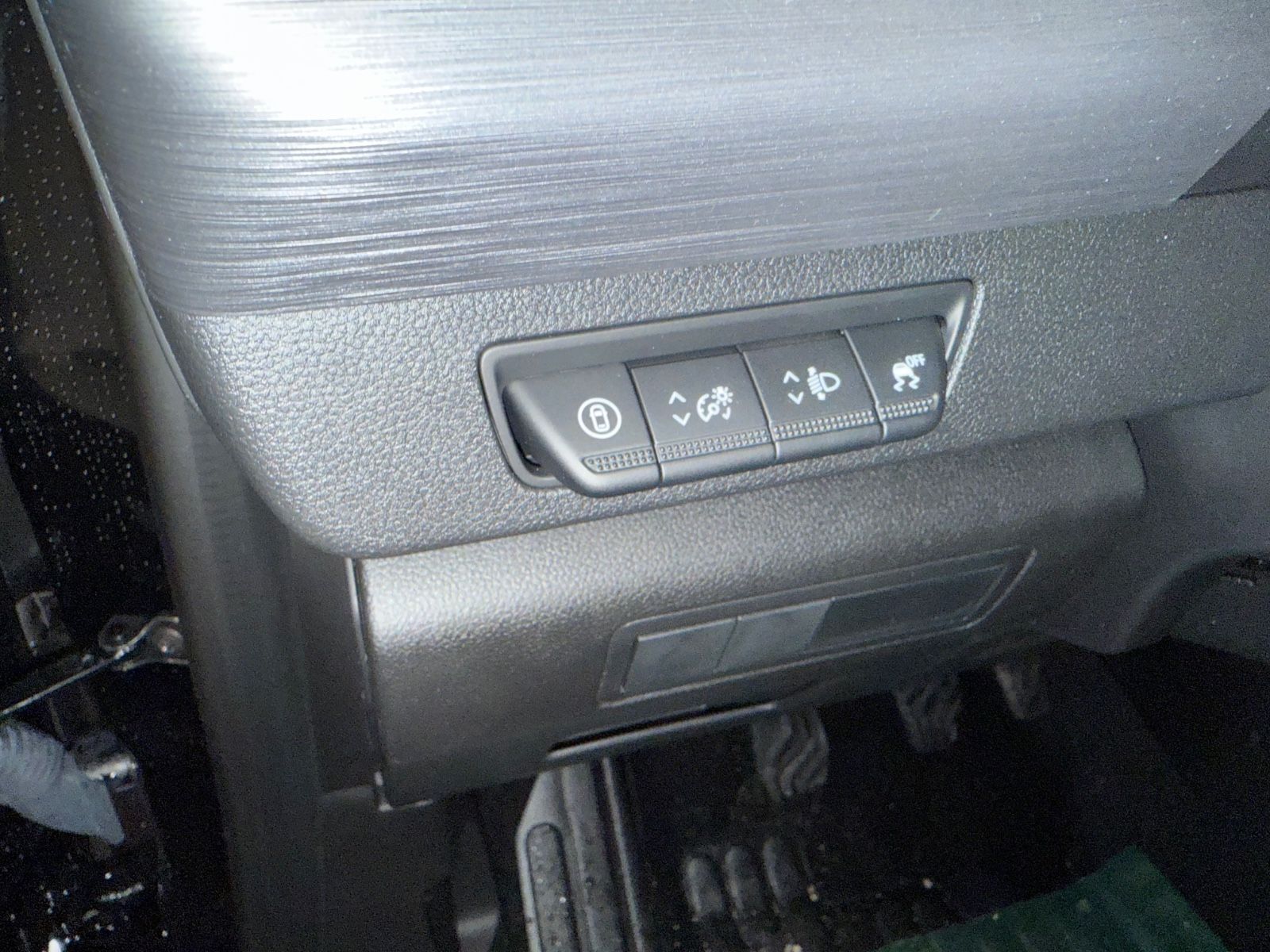 Fahrzeugabbildung Nissan Townstar Kombi L1 N-Connecta - Design-Paket