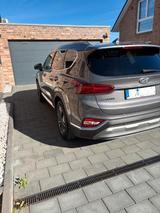 Hyundai SANTA FE  Premium, Garantie 08/27, Winterräder - Hyundai SANTA FE: 2.0