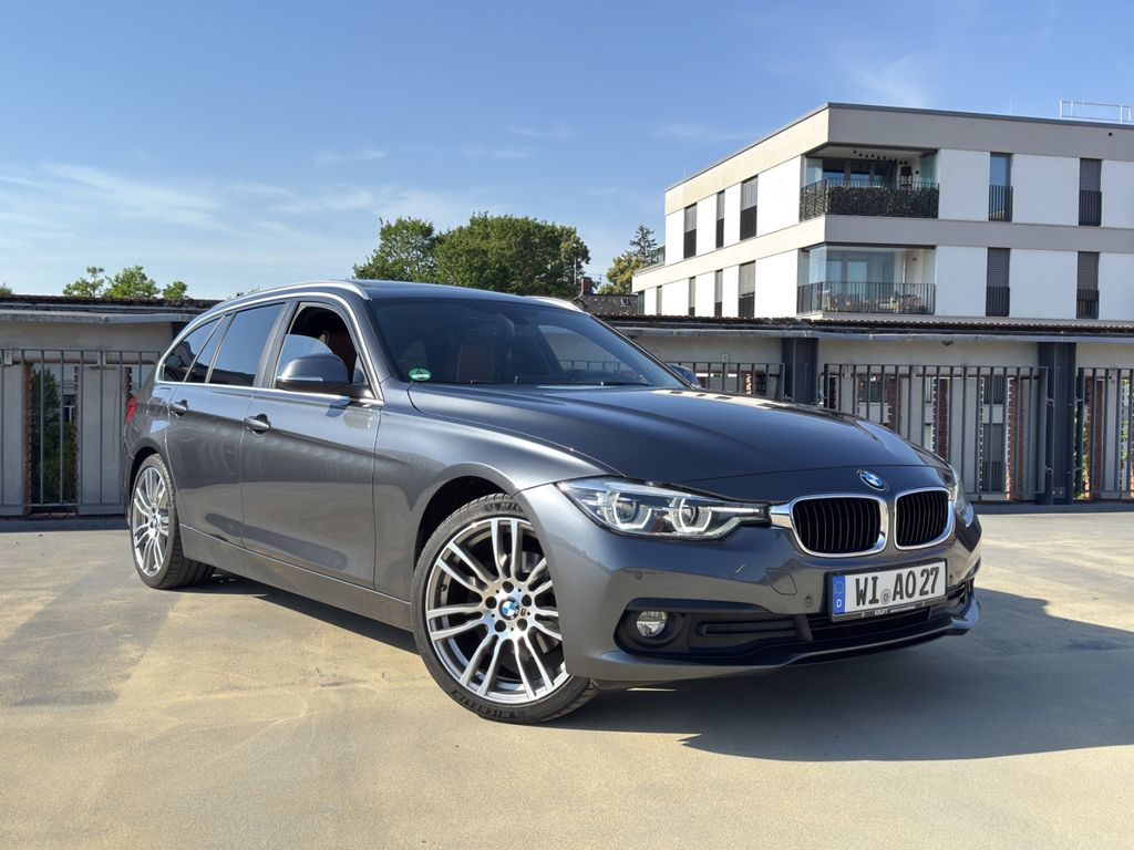 Image of BMW 320