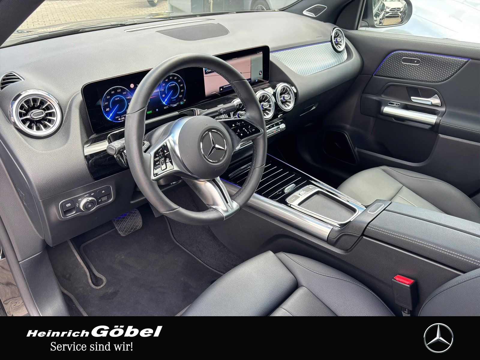 Fahrzeugabbildung Mercedes-Benz EQA 250+ PROGRESSIVE*BURMESTER*AMBIENTEBEL*KAMER