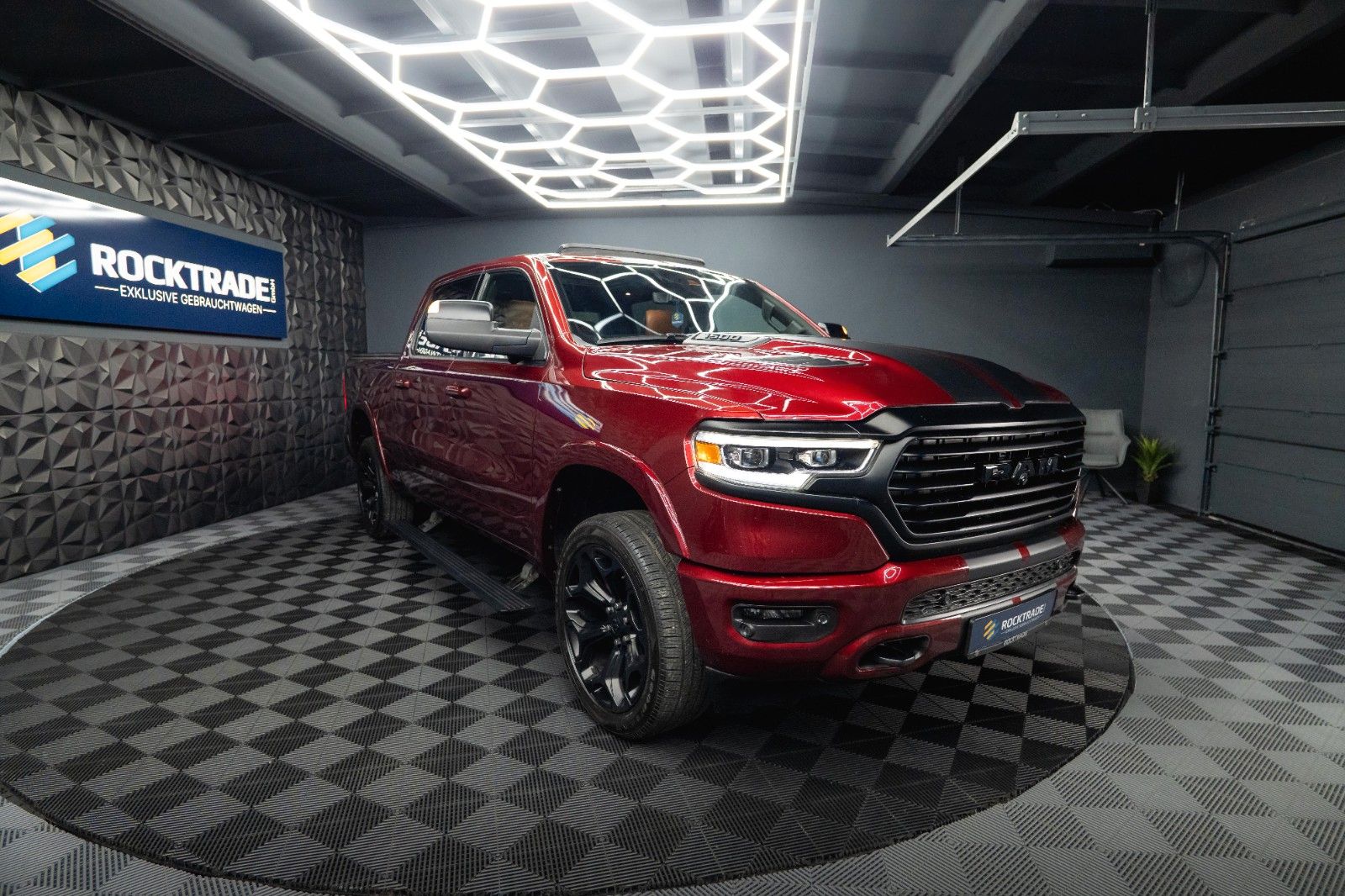 Fahrzeugabbildung Dodge RAM 5.7 V8 HEMI 4x4 LIMITED LONGHORN 100%Options