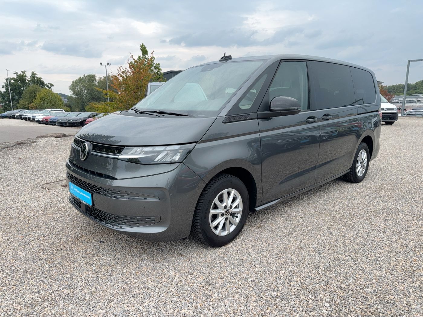Volkswagen T7 Multivan Life TSI Lang AHK 7 SItzer CarPlay foto 2