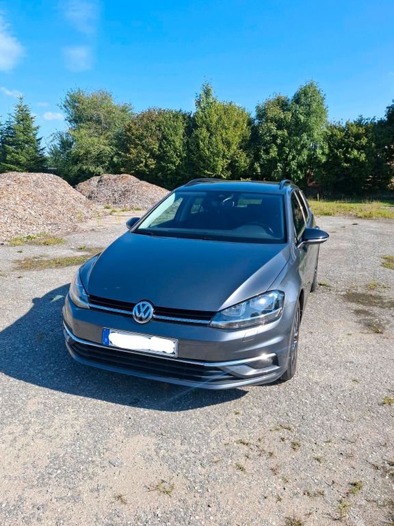 Image of Volkswagen Golf