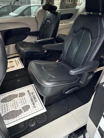 Chrysler Pacifica 3,6 Limited 2020 Unfallfrei + 7 weitere