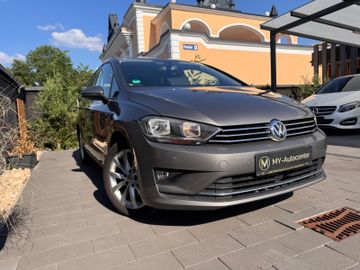 Volkswagen Golf - 1