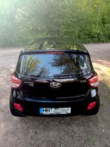 Hyundai i10 1.0 YES! Silver YES! Silver - Hyundai i10 Gebrauchtwagen in Hamburg