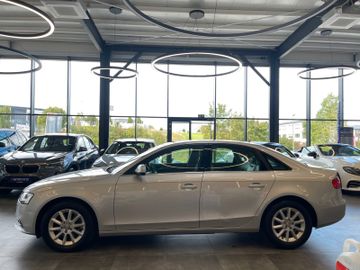 Audi A4 Lim. Ambiente *Xenon*Navi*Standheizung*