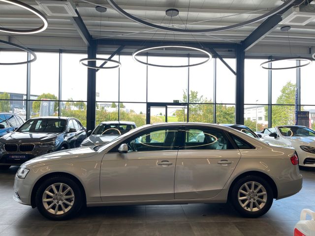 Audi A4 Lim. Ambiente *Xenon*Navi*Standheizung*