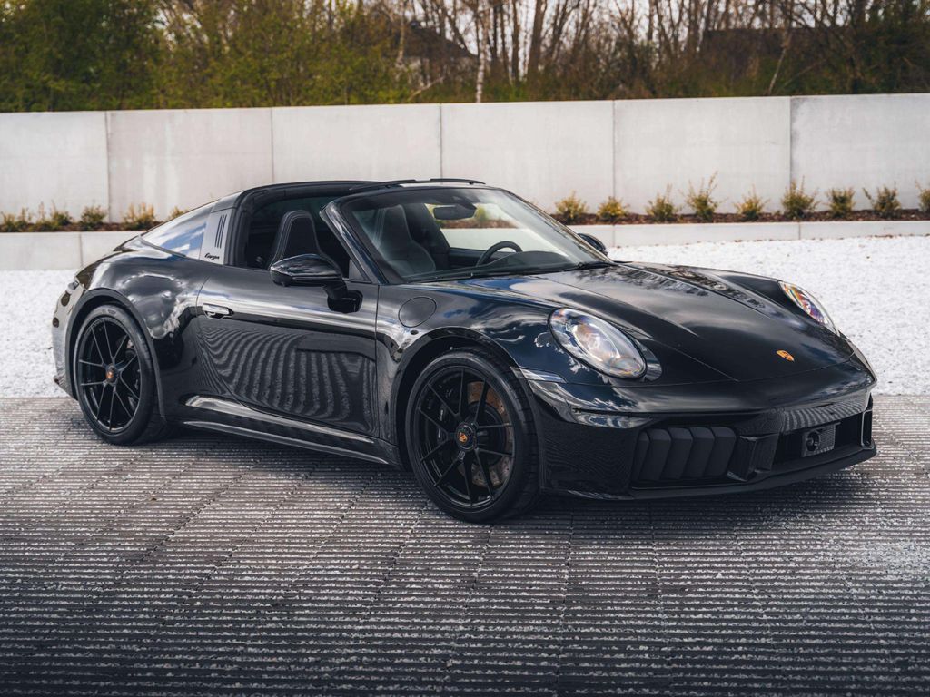 Image of Porsche 992