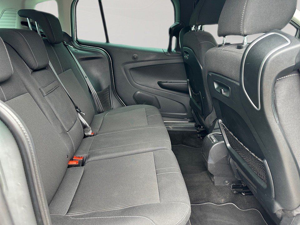 Fahrzeugabbildung Ford B-MAX 1.0i 125PS EcoBoost Titanium